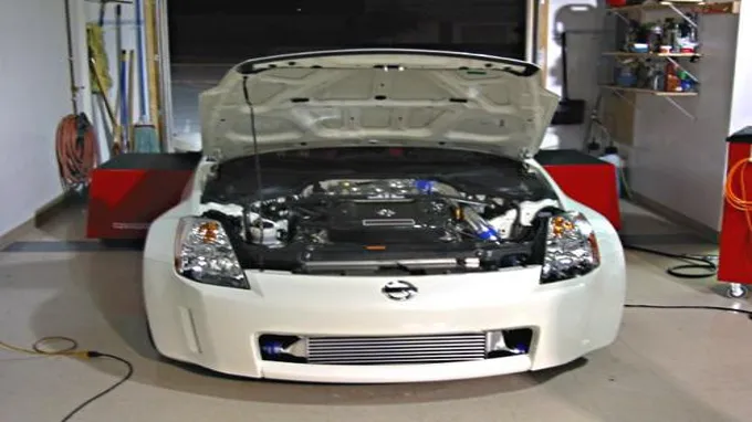 how much horsepower does a 350z have