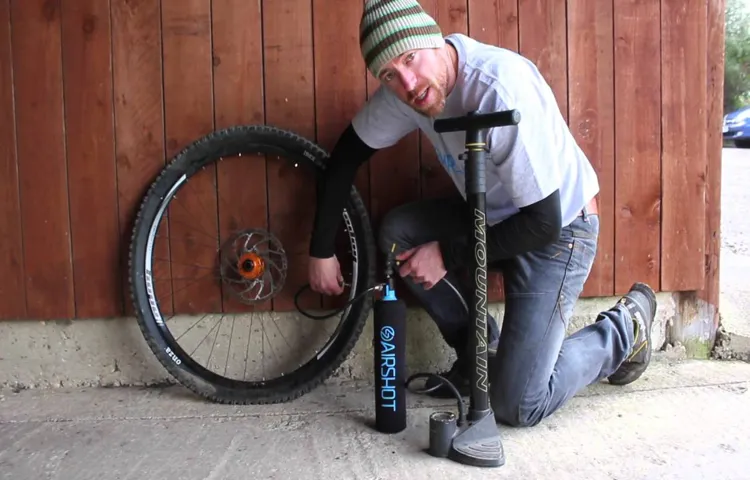 how to inflate tubeless tire with hand pump