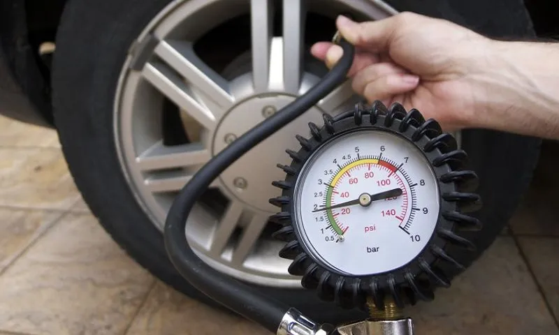 How to Let Pressure Out of Tire: Simple Steps to Release Air Pressure Safely