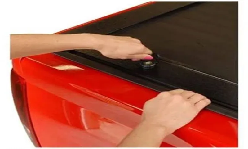 how to lock a soft tonneau cover