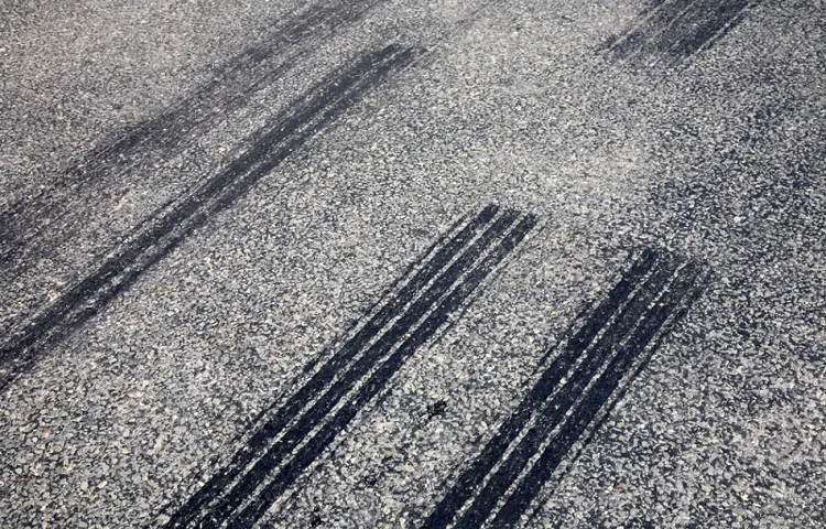 how to remove tire marks from asphalt