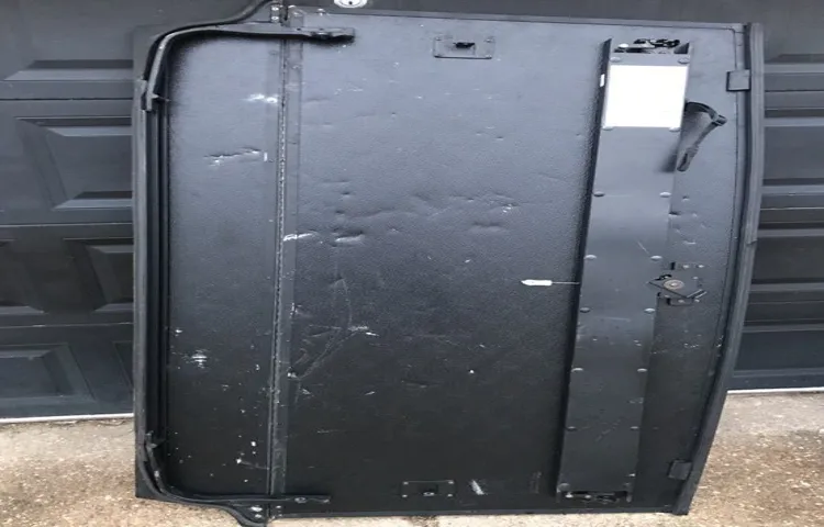 how to remove tonneau cover off hummer h2