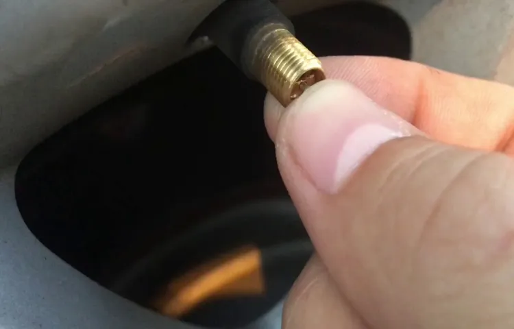 how to unclog car tire valve