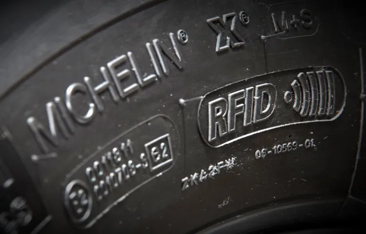 what does rf mean on a tire