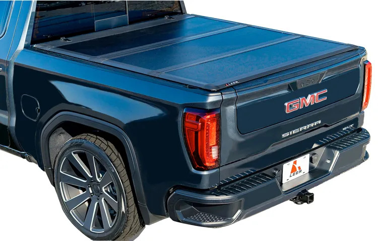 what is a hard tonneau cover