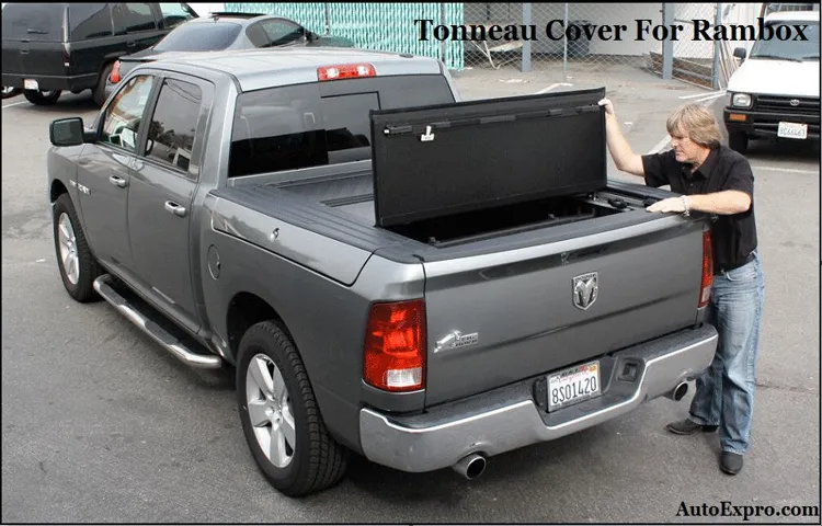 what is tonneau cover made of