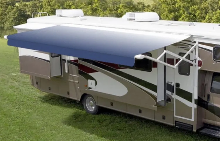 electric awning on rv wont move, i hear it clicking when the switch is pushed but no movement