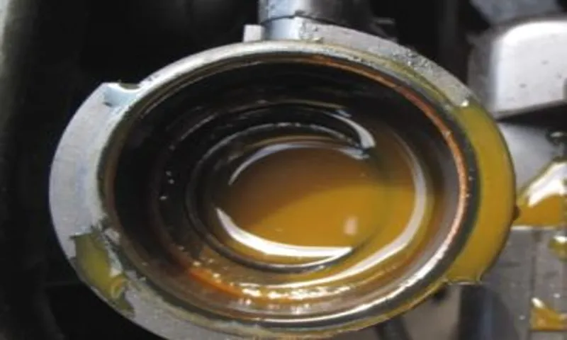 how does coolant get into oil