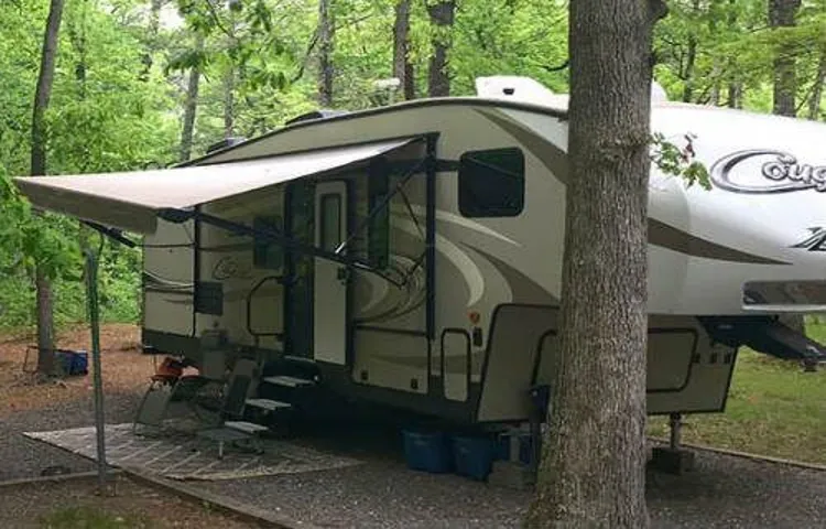 how to keep rain out of rv awning