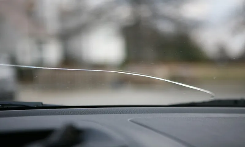 windshield crack repair how much does it cost